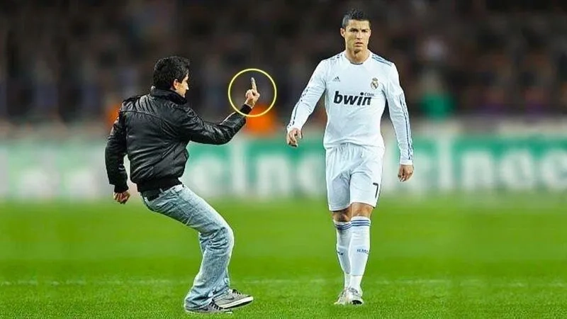 Meme Ronaldo siu khiến bạn cảm thấy dễ thương và vui vẻ