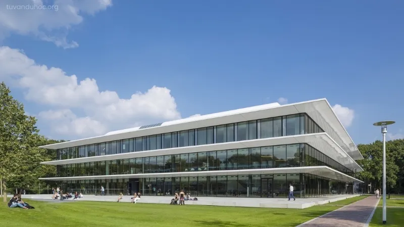 Đại học Radboud (Radboud University - RU) tọa lạc tại thành phố Nijmegen