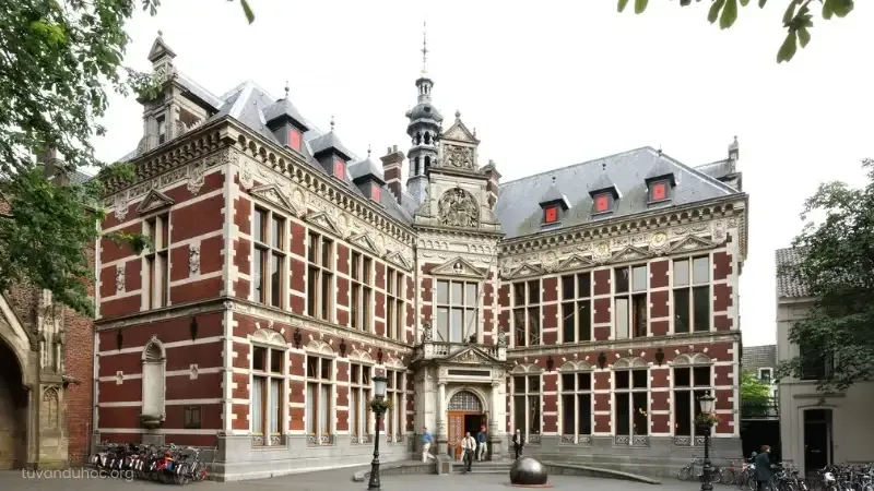 Utrecht University đặt ra các tiêu chí đầu vào rõ ràng cho sinh viên quốc tế