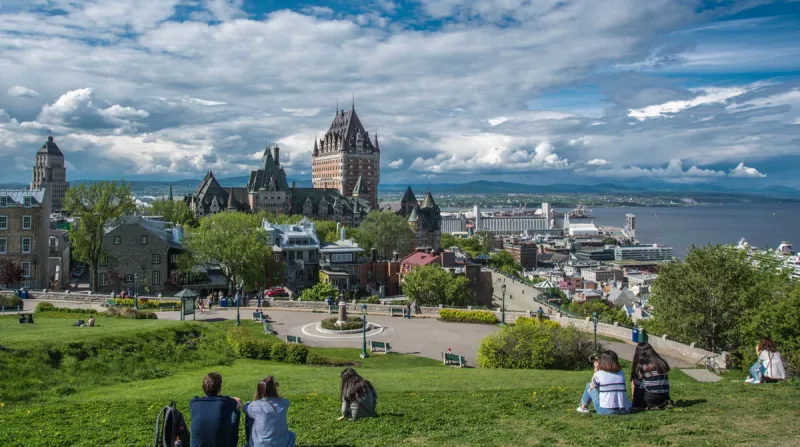 Khám phá các chương trình du học thạc sĩ Canada phù hợp với mục tiêu của bạn