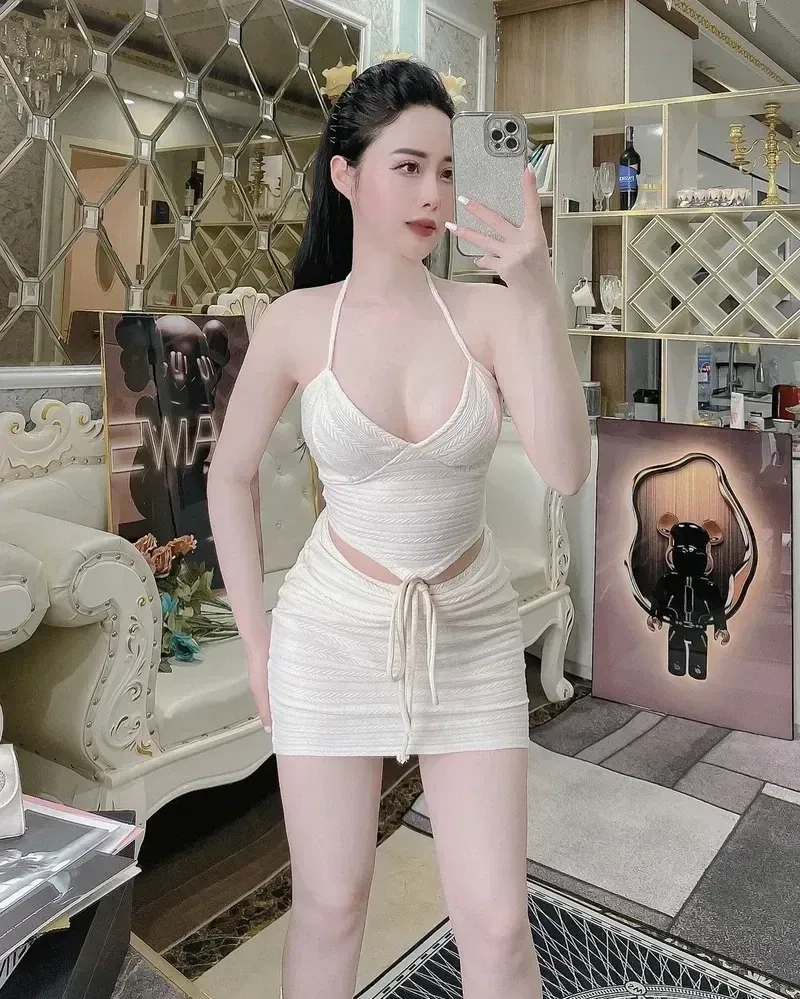 Những cô gái sexy trên TikTok luôn thu hút mọi ánh nhìn