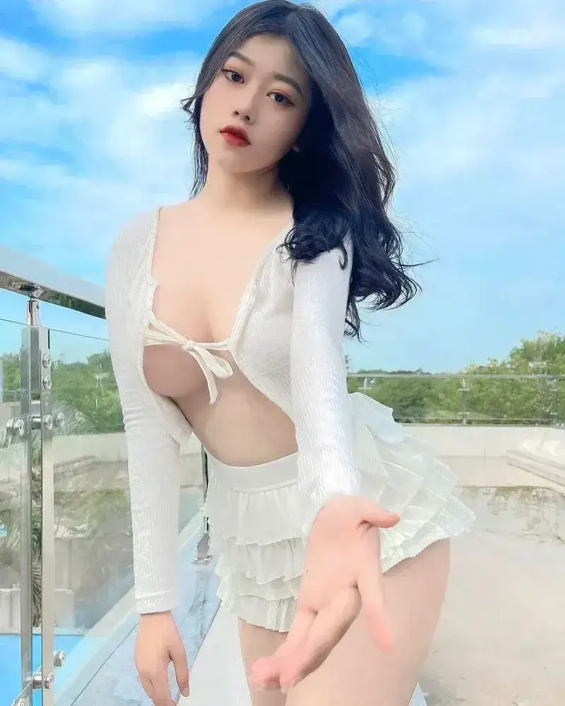 Gái xinh cute tik tok luôn mang đến sự dễ thương và cuốn hút không thể tách rời trong từng video.