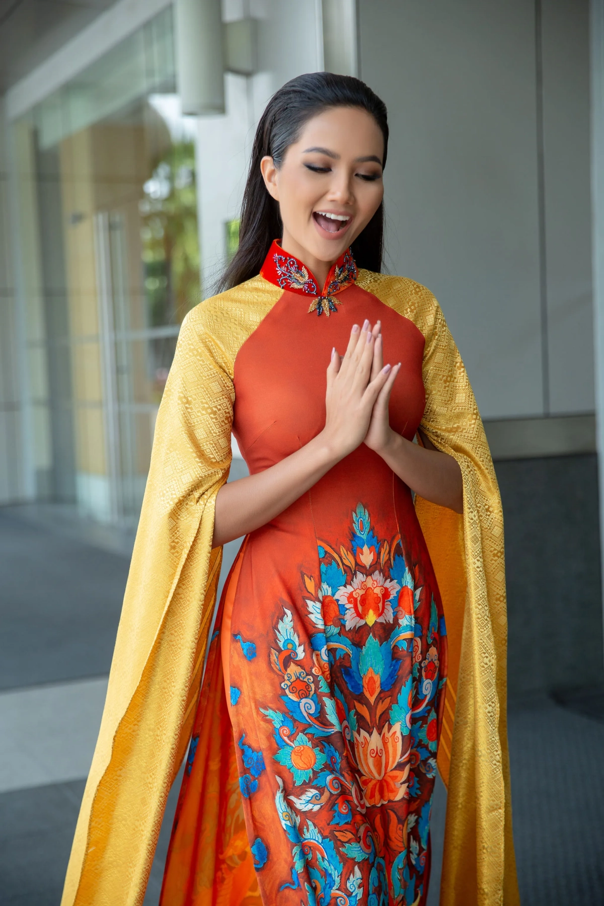 Hoa hậu H Hen Niê Miss Universe với màn trình diễn đẳng cấp