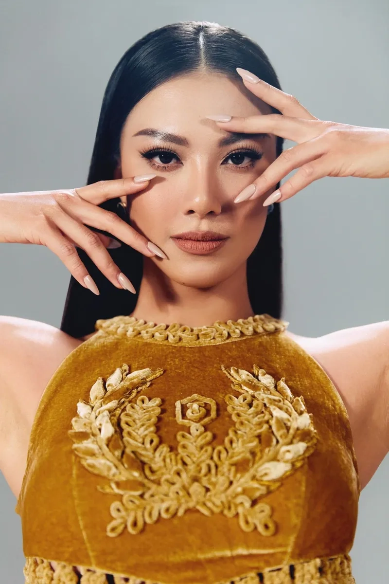 Vương miện á hậu Miss Supranational 2022 khẳng định vị thế của Kim Duyên