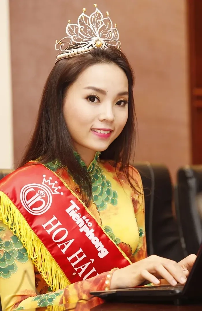 Hoa hậu Nguyễn Cao Kỳ Duyên 2018 tỏa sáng với phong cách đẳng cấp