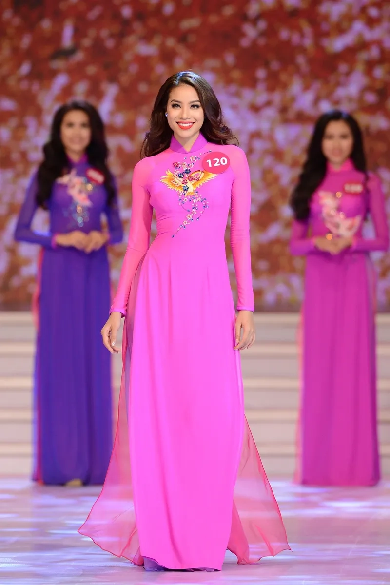 Phạm Hương đại diện Việt Nam, tỏa sáng tại Miss Universe 2015