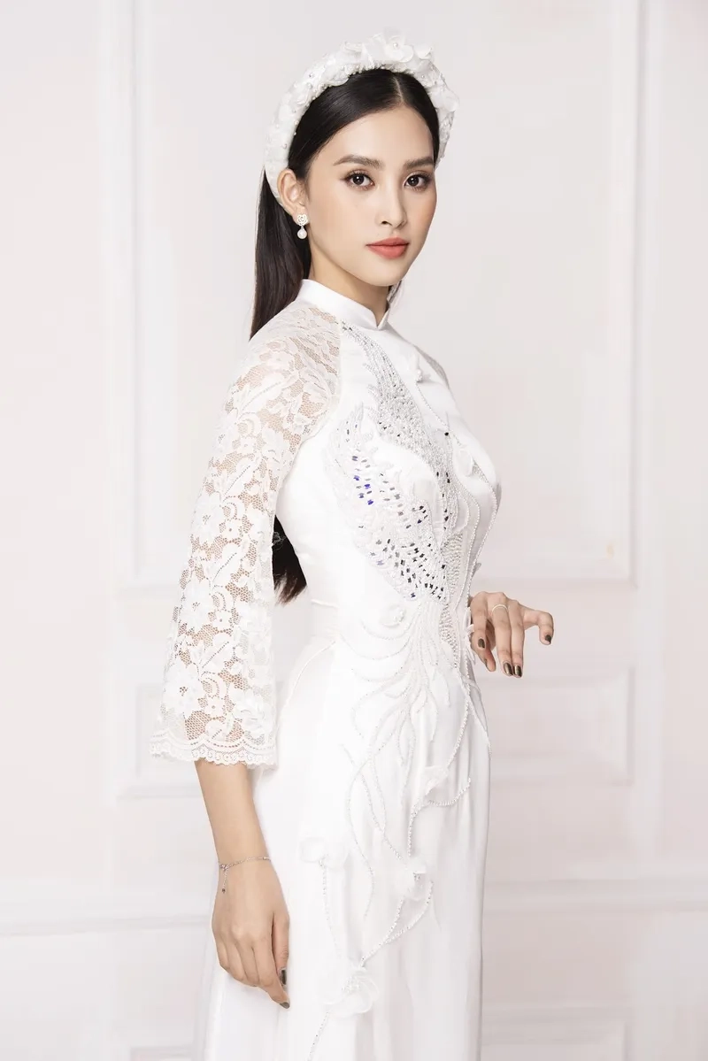 Trần Tiểu Vy Miss World 2018 tỏa sáng trên đấu trường quốc tế