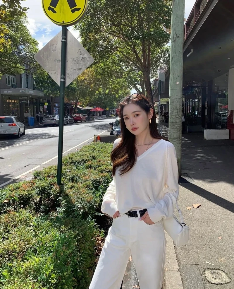 Gợi ý wallpaper gái xinh Instagram cho điện thoại
